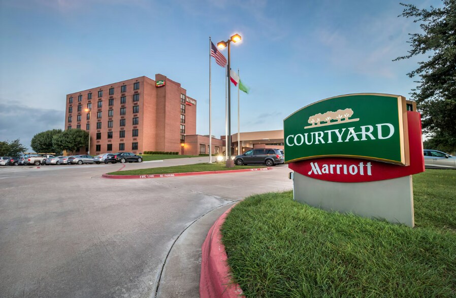 More Photos Of 1721 E Central Texas Expy, Killeen Hotel For Sale