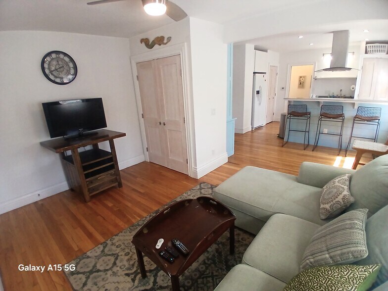 More Photos Of 117 Water St, Stonington Apartments For Sale