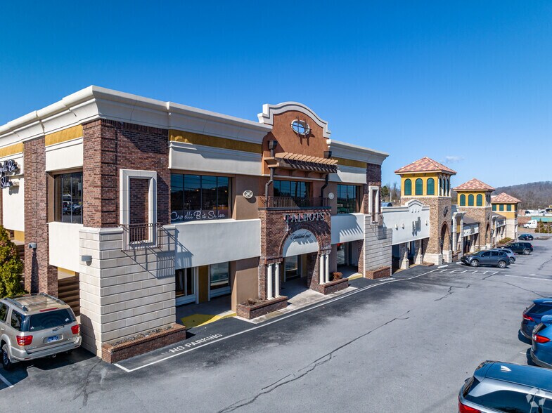 More Photos Of 100-172 W Springbrook Dr, Johnson City Unknown For Lease