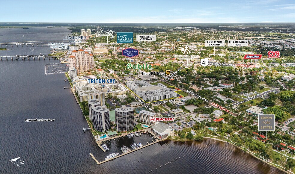 More Photos Of 2250 McGregor Blvd, Fort Myers Apartments For Lease