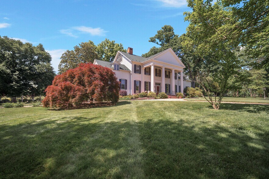 More Photos Of 1902 Jefferson Pike, Brunswick Lodge Meeting Hall For Lease