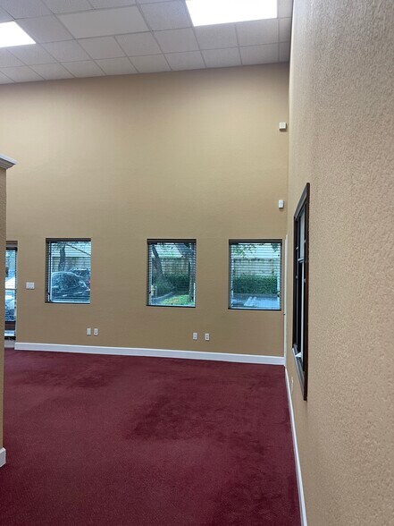 More Photos Of 5951 NW 173rd Dr, Miami Medical For Sale