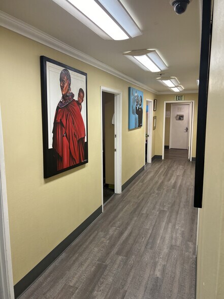 More Photos Of 5709-5715 Market St, Oakland Medical For Sale