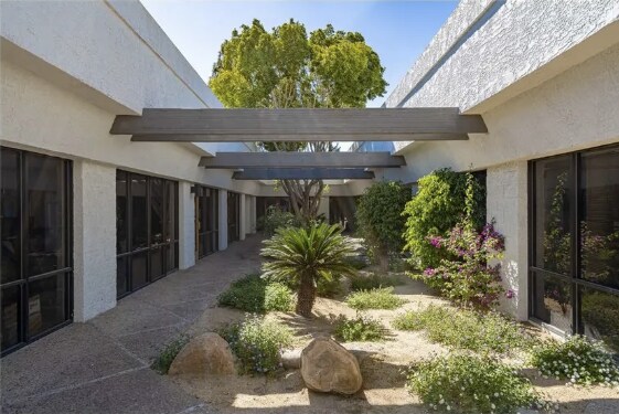 More Photos Of 8805 N 23rd Ave, Phoenix Medical For Lease