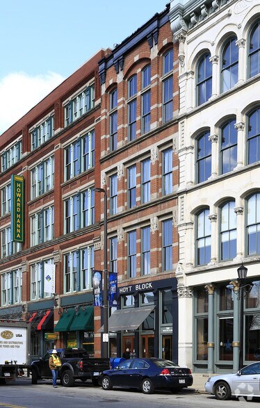 More Photos Of 700 W St Clair Ave, Cleveland Office For Lease