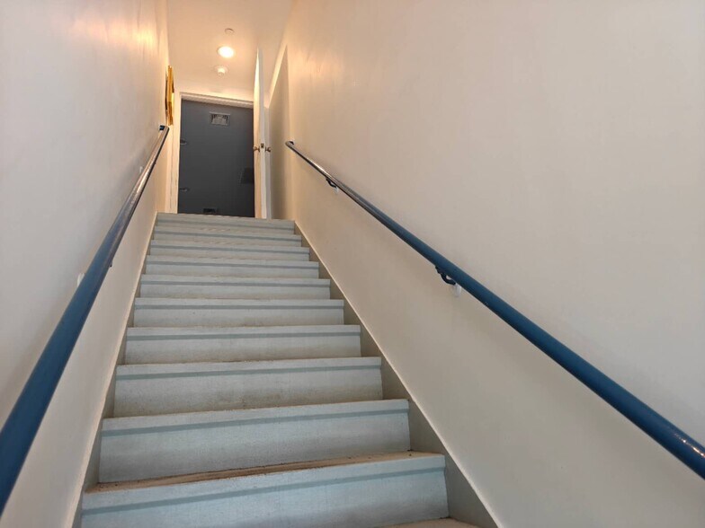More Photos Of 2074 Jericho Tpke, East Northport Restaurant For Sale