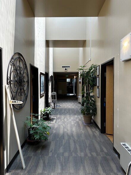 More Photos Of 1805 Kipling St, Lakewood Medical For Lease