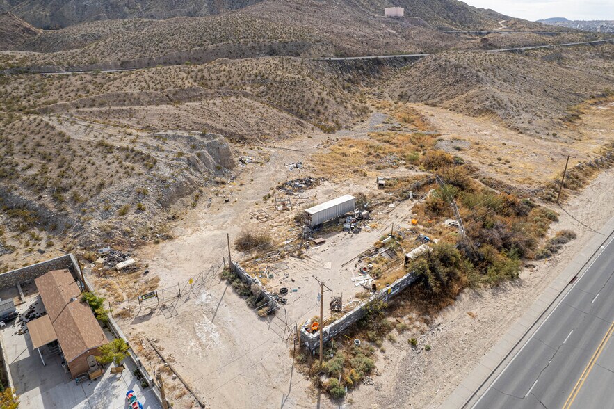 More Photos Of 575 Mcnutt Rd, Sunland Park Land For Sale