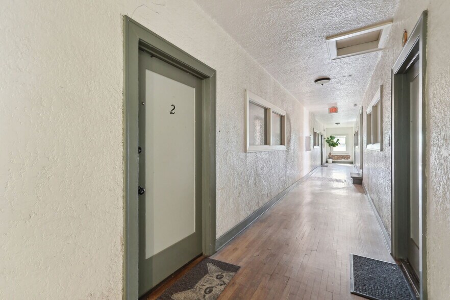 More Photos Of 2525-2543 University Ave, San Diego Apartments For Lease