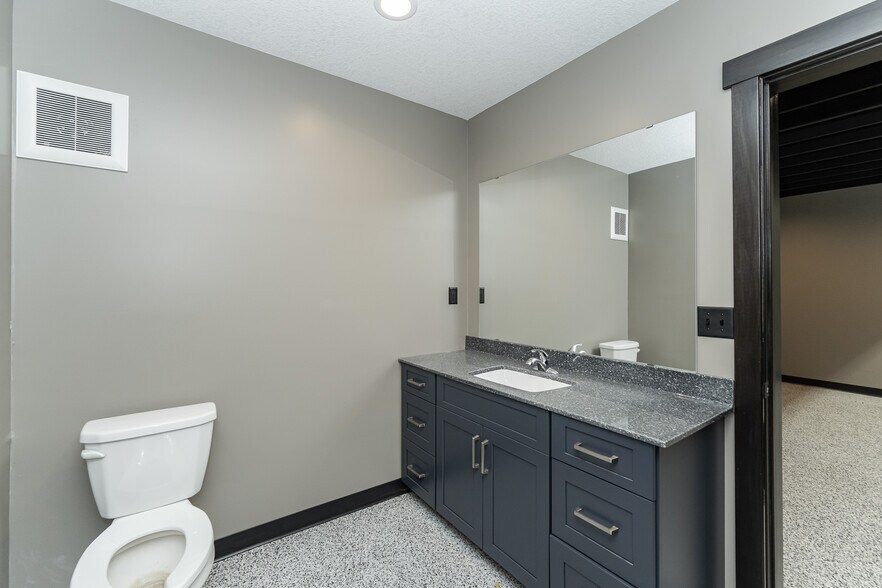 More Photos Of 273 Penny Ln NE, Rochester Specialty For Sale