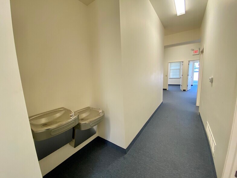 More Photos Of 292-296 W Ridge Pike, Royersford Office For Lease