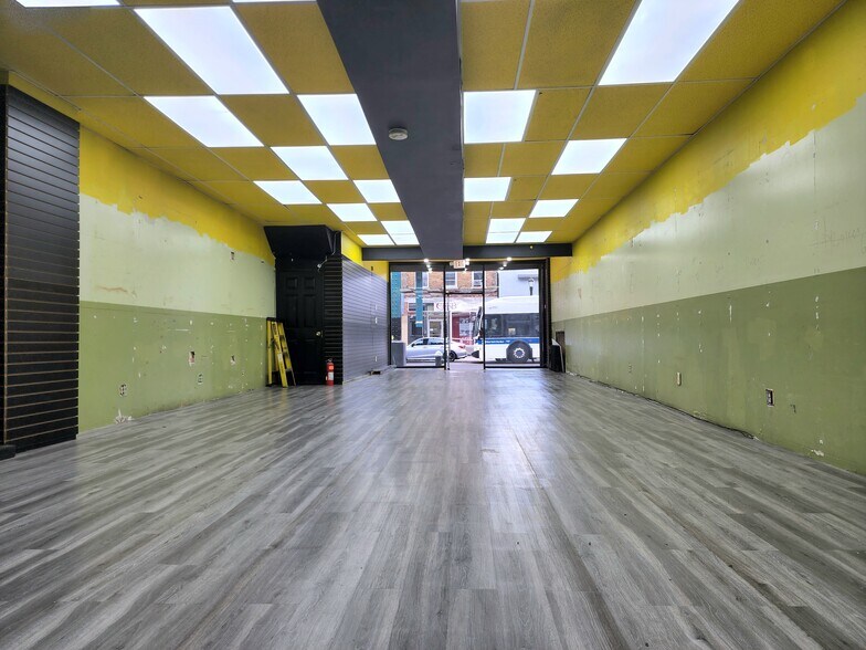 More Photos Of 89-17 Jamaica Ave, Jamaica Storefront Retail Residential For Sale