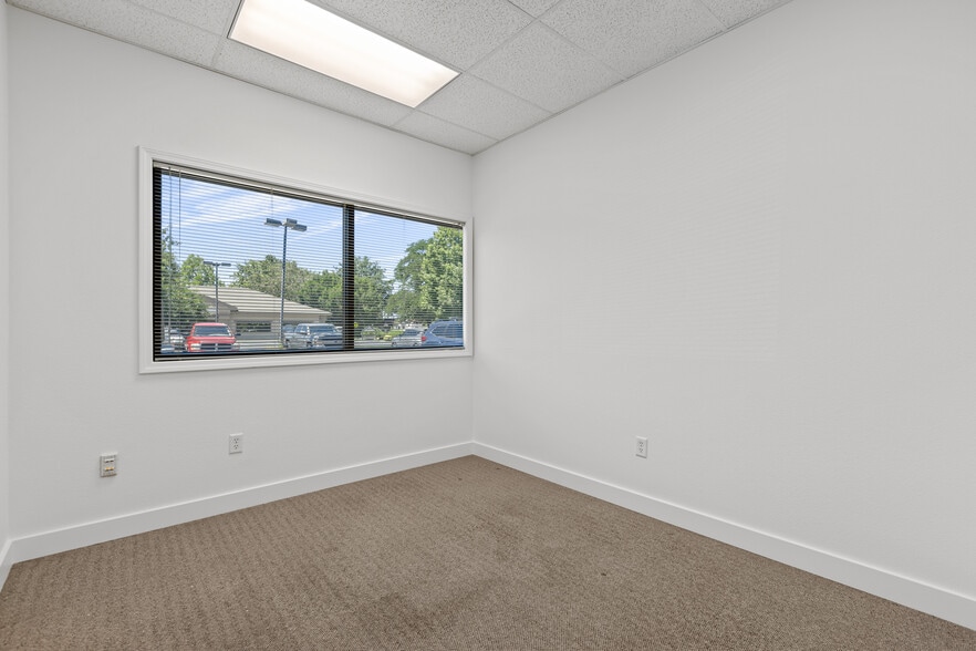 More Photos Of 219 N 27th St, Boise Office For Lease