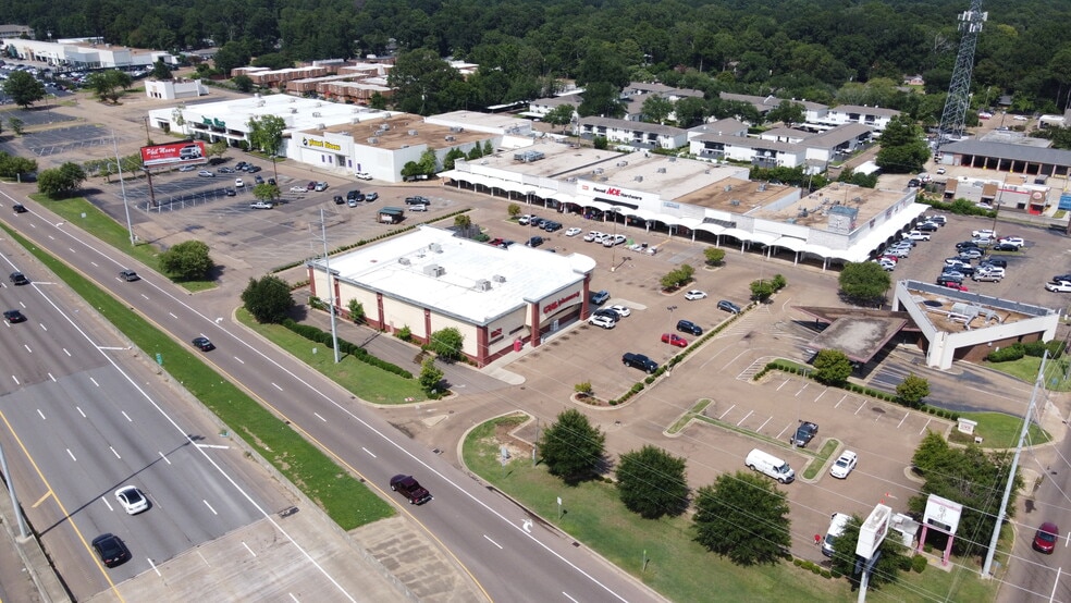 More Photos Of 5070 Interstate 55 N, Jackson Unknown For Lease