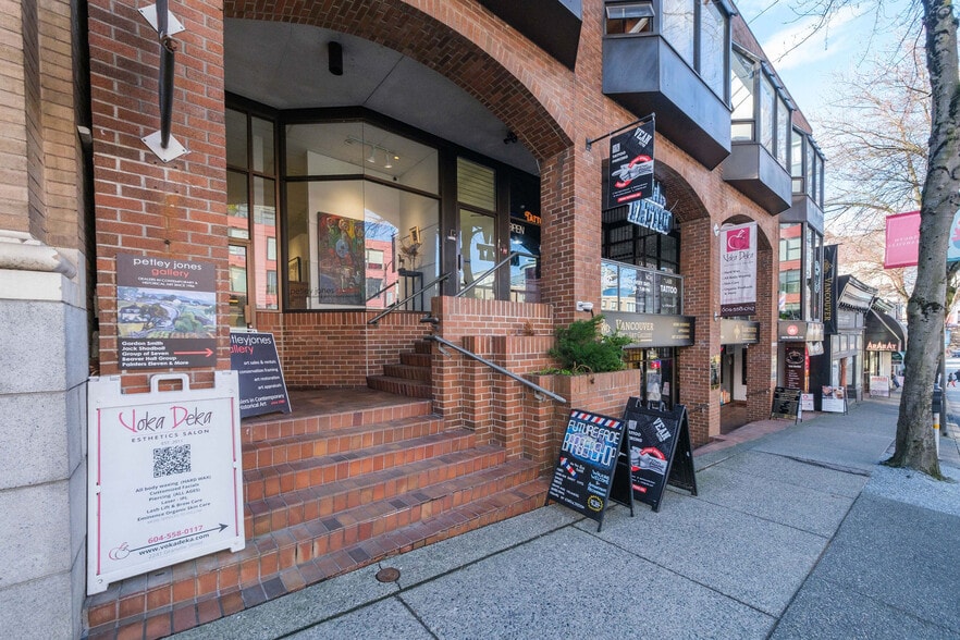 More Photos Of 2241 Granville St, Vancouver Storefront Retail Office For Lease