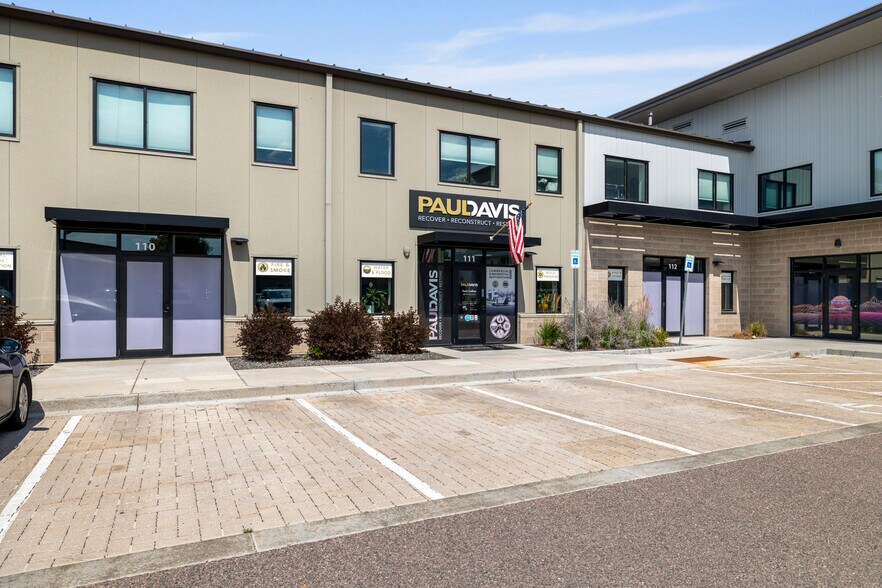 Primary Photo Of 2026-2027 Bear Mountain Dr, Fort Collins Research And Development For Sale