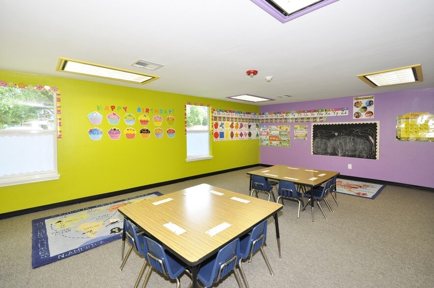 More Photos Of 1220 Mulcahy St, Rosenberg Religious Facility For Sale