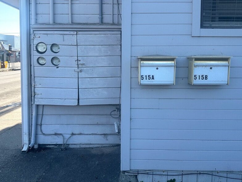 More Photos Of 511 Henderson St, Eureka Storefront Retail Residential For Sale