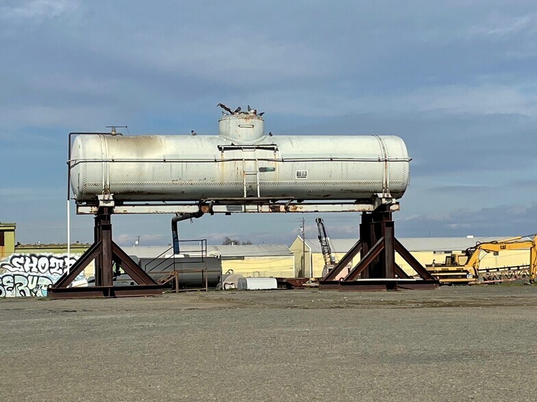 More Photos Of 7920 Antelope North Rd, Antelope Land For Lease