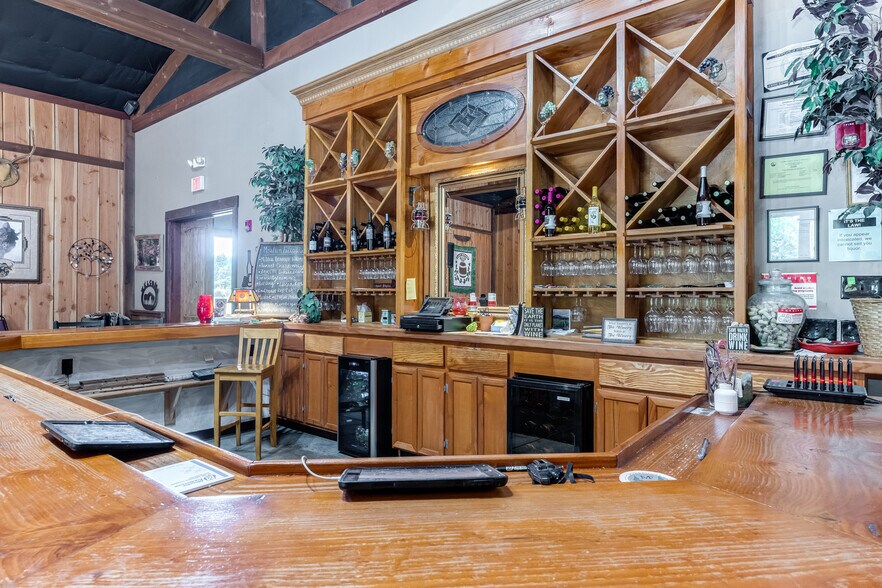 More Photos Of 31101 NE Railroad Ave, Yacolt Winery Vineyard For Sale