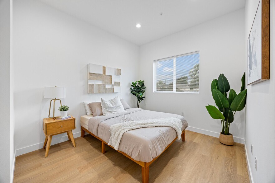 More Photos Of 13857 Leffingwell Rd, Whittier Apartments For Sale