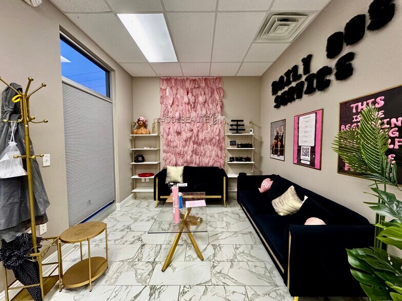 More Photos Of 571 Cross Keys Rd, Sicklerville Medical For Lease