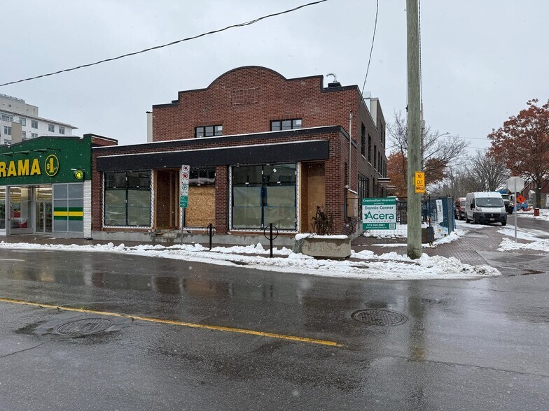 More Photos Of 1248-1252 Wellington St W, Ottawa Storefront Retail Residential For Lease