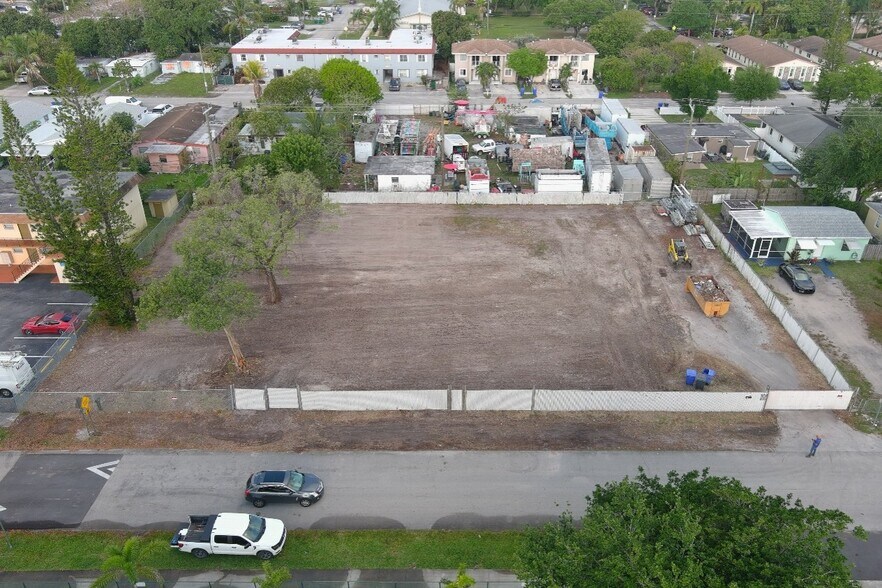 More Photos Of 220 N 61st Ave, Hollywood Land For Lease