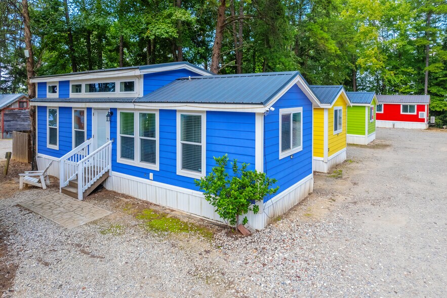 More Photos Of 14629 Rainbarrel Road, Charlotte Hotel For Sale