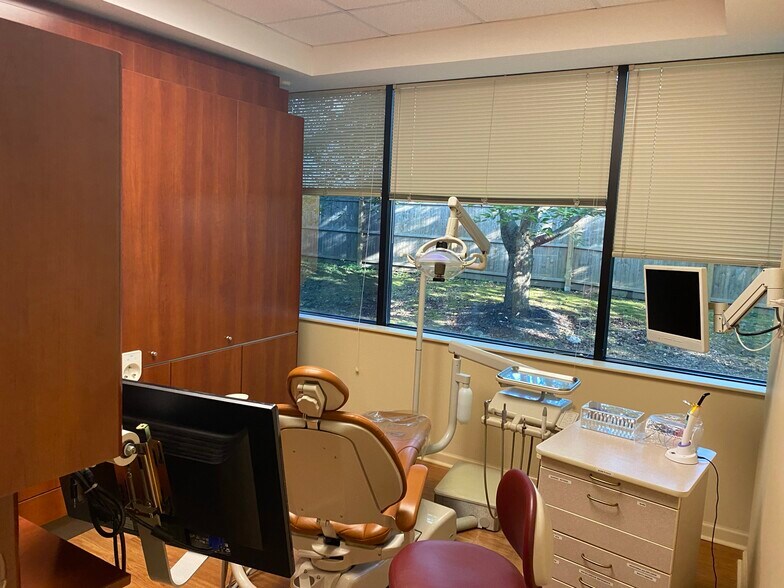 More Photos Of 601 Bethlehem Pike, Montgomeryville Medical For Sale