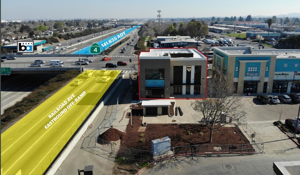 More Photos Of 2108 Railroad Ave, Pittsburg Storefront Retail Office For Lease