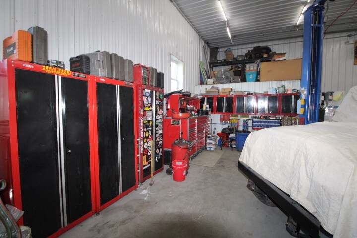More Photos Of 2800 NY-49, West Monroe Auto Repair For Lease