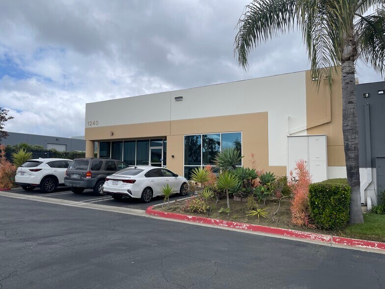 More Photos Of 1240 Keystone Way, Vista Manufacturing For Lease