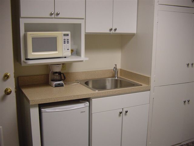 More Photos Of 2205 E Morgan Ave, Evansville Unknown For Lease