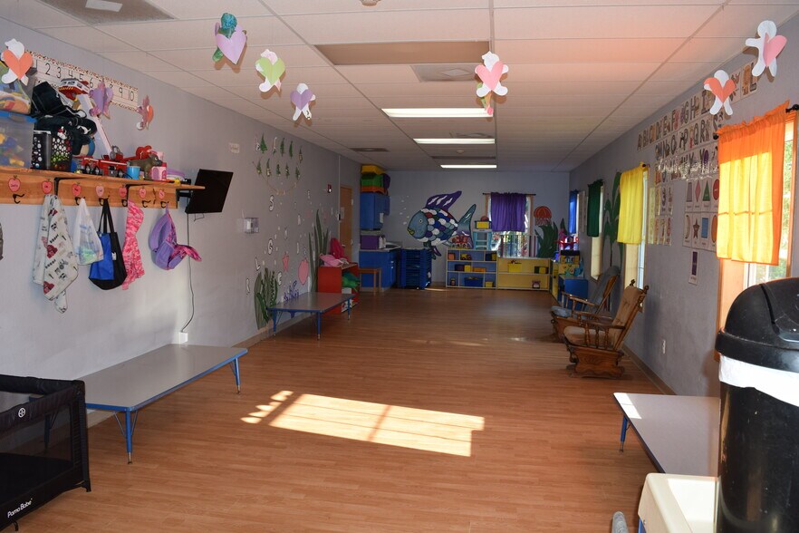 More Photos Of 1903 Van Hoy Dr, Pleasant Hill Specialty For Sale