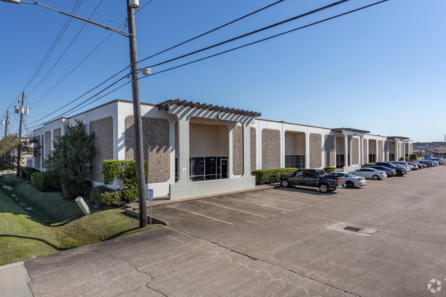 Primary Photo Of 8701-8723 Knight Rd, Houston Unknown For Lease