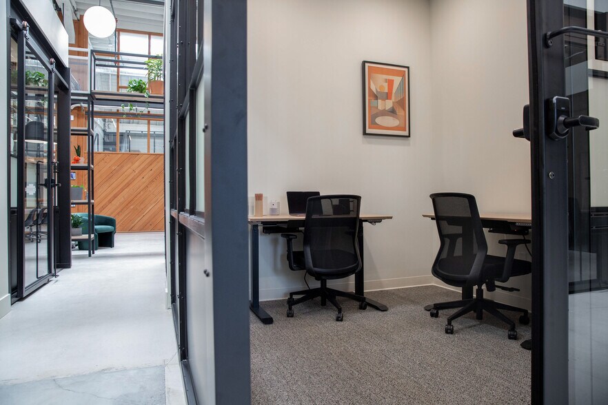 More Photos Of 1120 SE Madison St, Portland Coworking Space