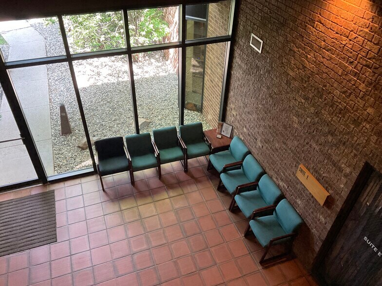 More Photos Of 900 Ridge Rd, Munster Office For Lease