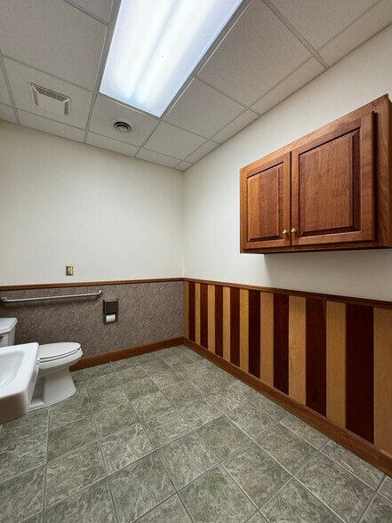 More Photos Of 312 W Main St, Smethport Office For Sale