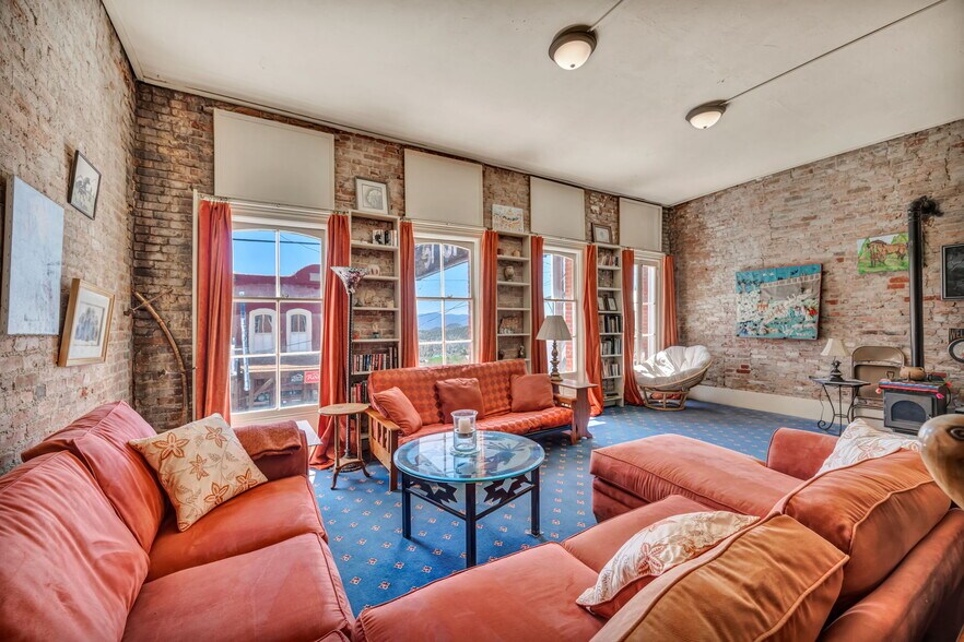 More Photos Of 58 N C St, Virginia City Storefront For Sale