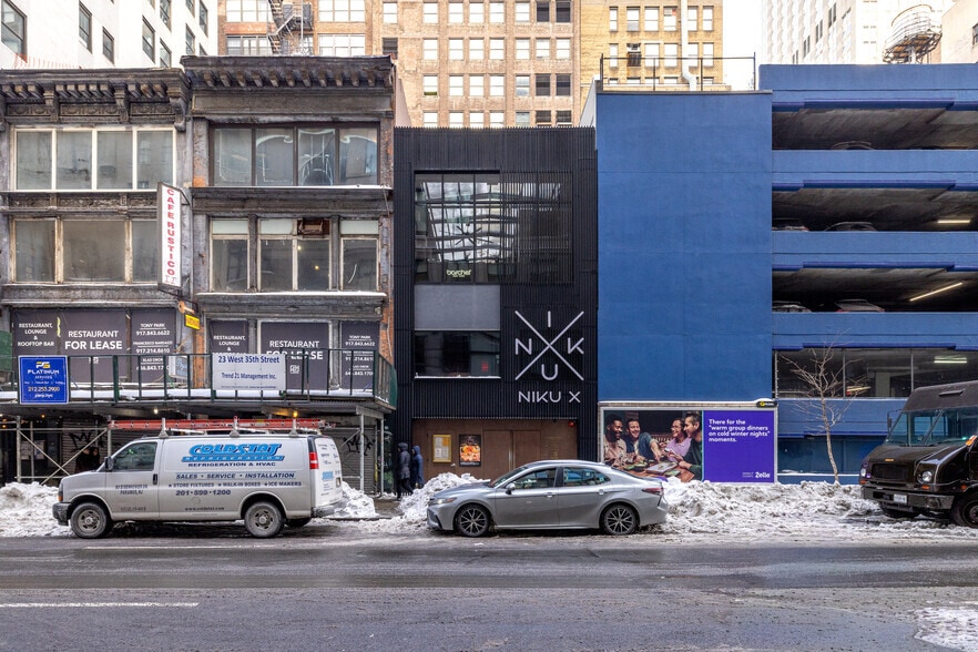 Primary Photo Of 21 W 35th St, New York Restaurant For Sale