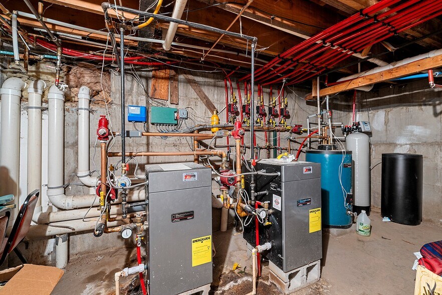 More Photos Of 326 Main St, Wausaukee Bowling Alley For Sale