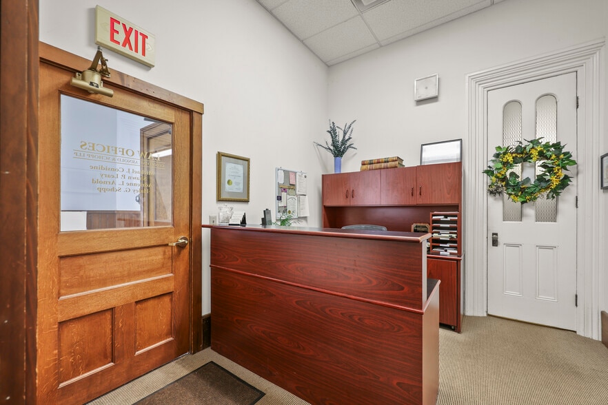 More Photos Of 47 Main St, Lee Bank For Sale