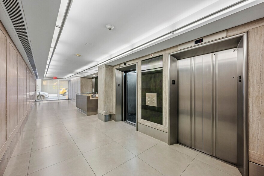 More Photos Of 254 W 54th St, New York Loft Creative Space For Lease