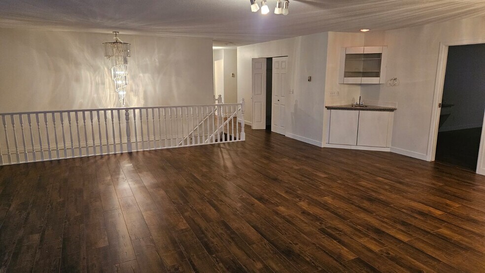 More Photos Of 2993 272 St, Aldergrove General Retail For Sale