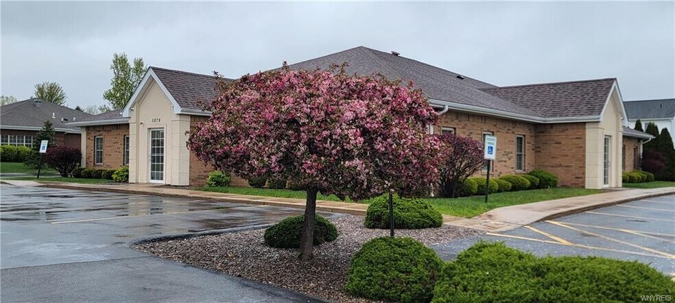 More Photos Of 5879 Snyder Dr, Lockport Medical For Sale