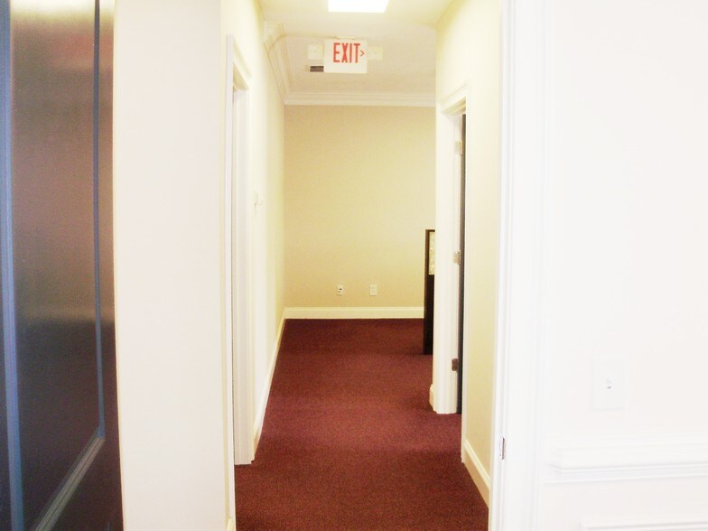 More Photos Of 5400 Laurel Springs Pky, Suwanee Office For Sale