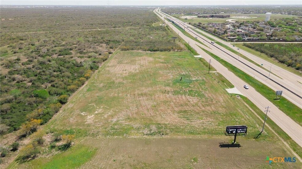More Photos Of 000 NE Loop 463, Victoria Land For Sale