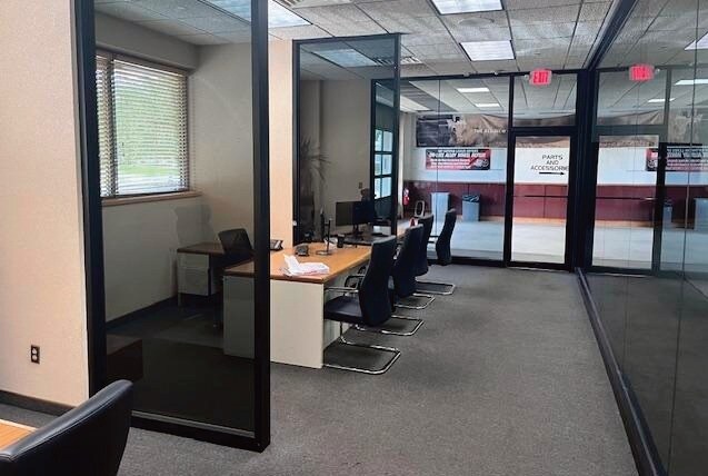 More Photos Of 18 Cindy Ln, Tinton Falls Auto Dealership For Lease