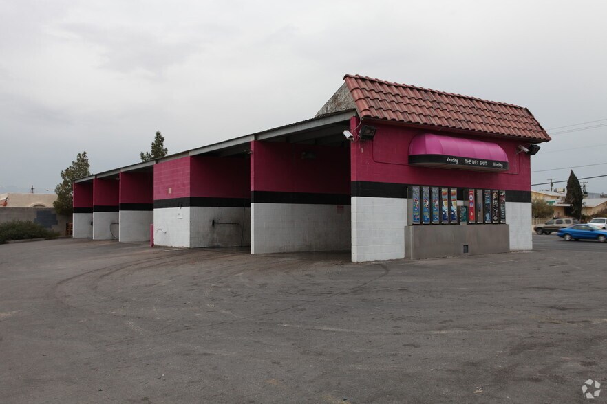 Primary Photo Of 5201 W Cheyenne Ave, Las Vegas Freestanding For Lease